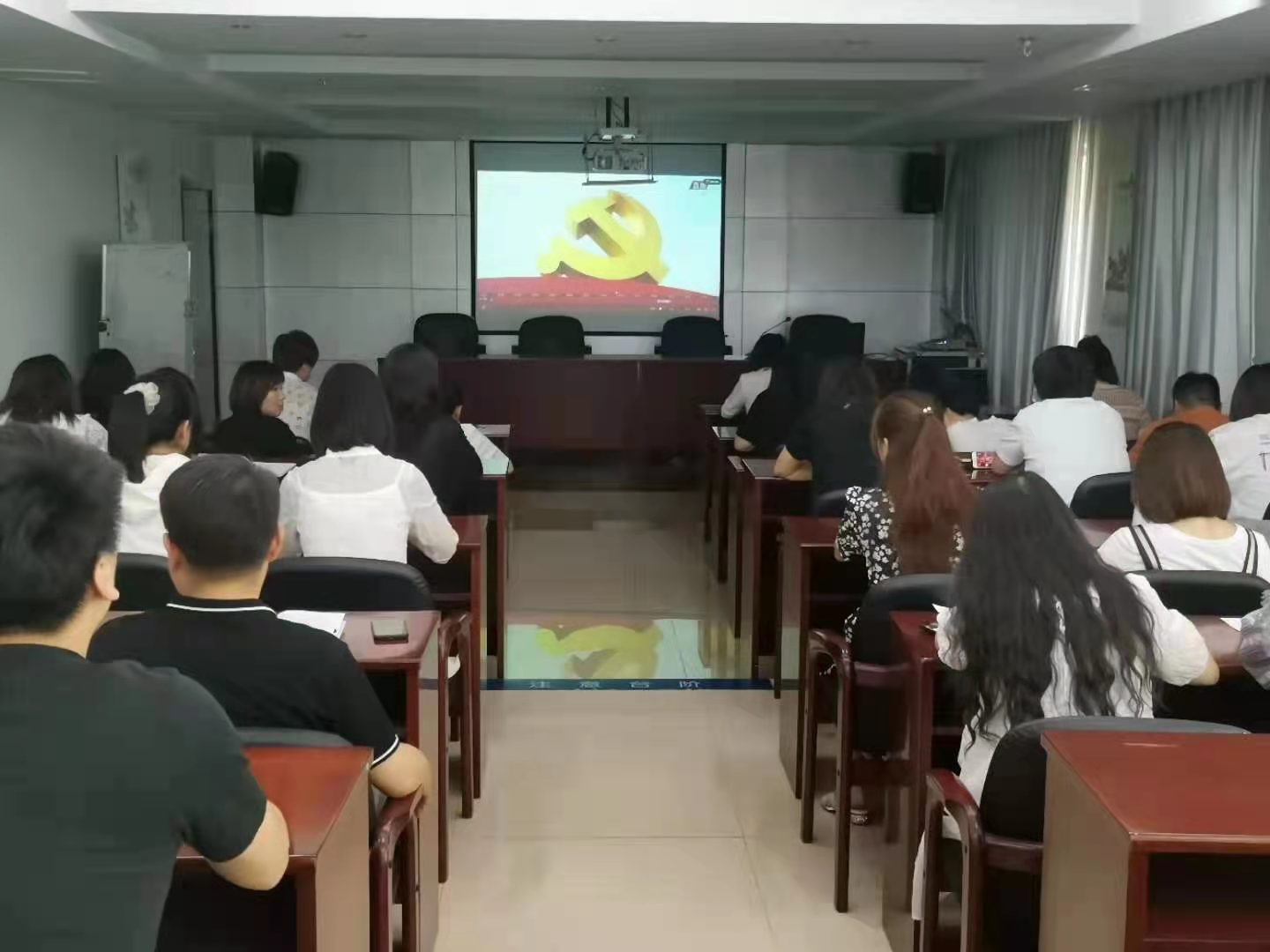 鉴黑担保网(jhdbw)·最具权威唯一维权担保平台
